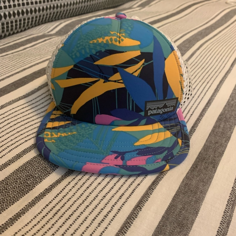 Patagonia duckbill trucker running hat